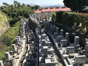 森墓地（神戸市東灘区）のお墓