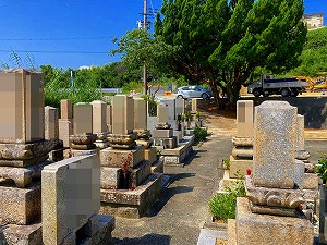 生穂墓地（淡路市）のお墓