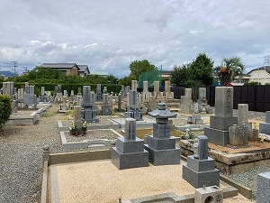 西構墓地（たつの市）のお墓