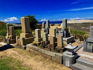 野島蟇浦墓地（淡路市）のお墓