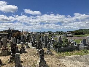 王子墓地（小野市）のお墓