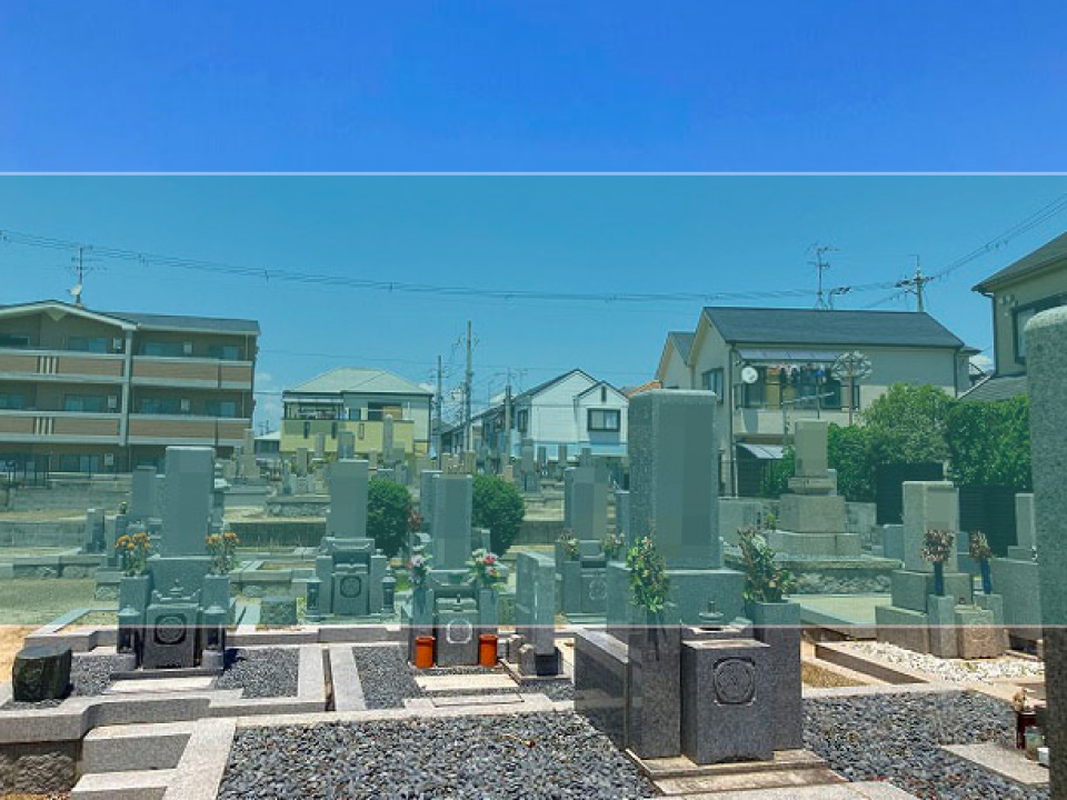 上新田財産区墓地の墓地風景